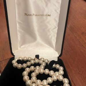 - 14k Yellow Gold Fresh water pearl